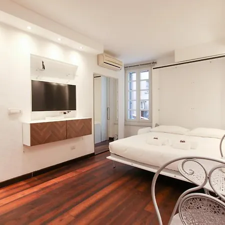 Διαμέρισμα Hacca Collection - Charming In Corso Magenta *